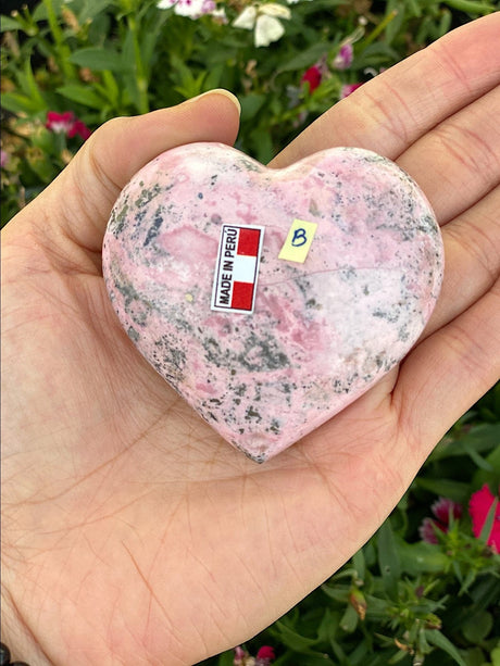 Heart-shaped puffy Rhodonite