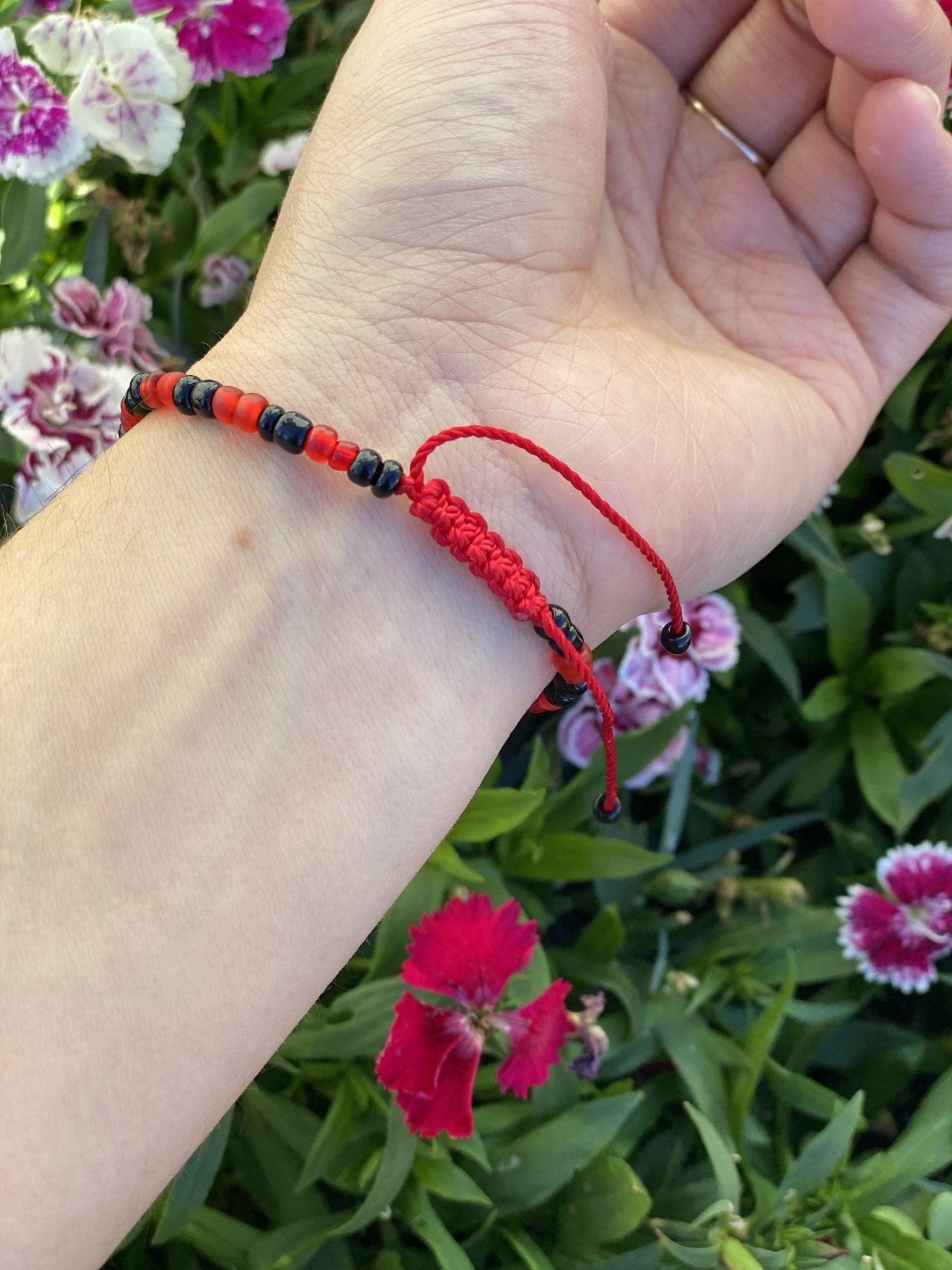 San Benito Red Thread Bracelet - Shop Cosmic Healing