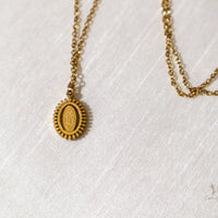 Clare Virgen de Guadalupe Scalloped Edge Necklace (Gold)